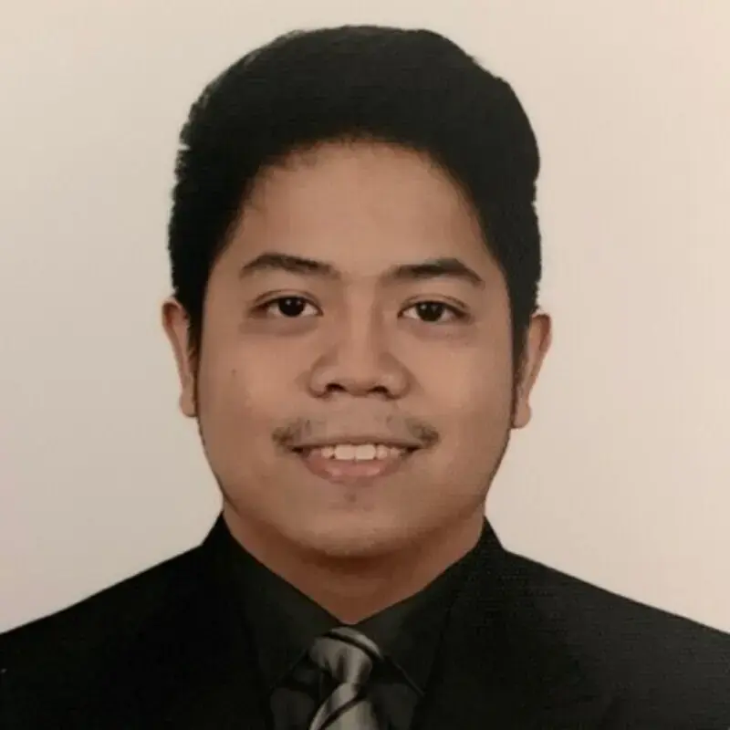 Joseph Gabriel Lagonsin headshot photo