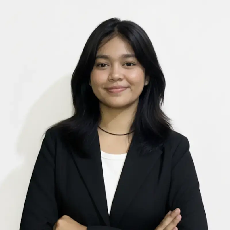 Sofiah Nichole Salivio headshot photo