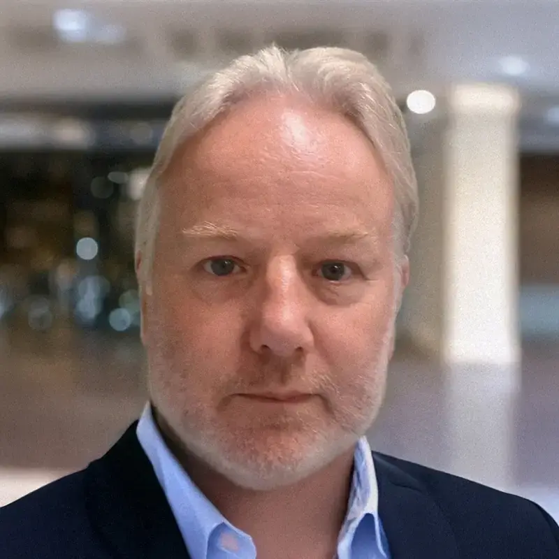 Darren Price headshot photo