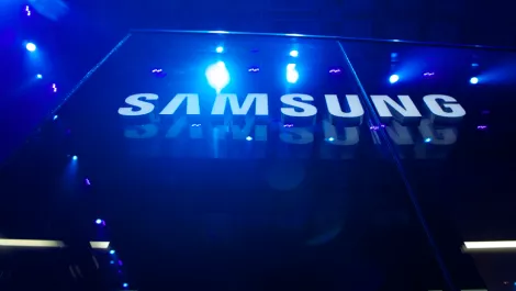 Samsung beats Apple to semiconductor top spot...