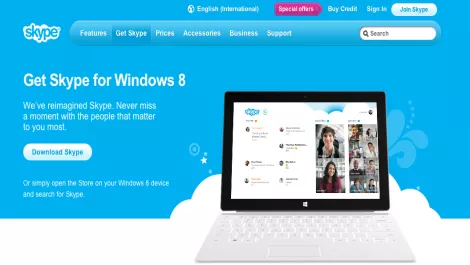 Microsoft kills Messenger, keeps Skype