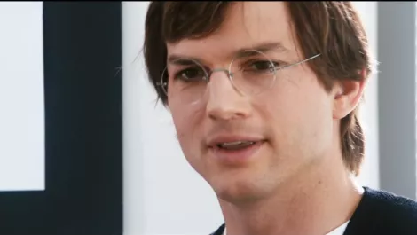 Emotional Kutcher recalls passing on Steve Jobs...