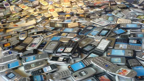 1 billion phone & tablet chips shipped