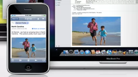 iPhone to get universal mailbox