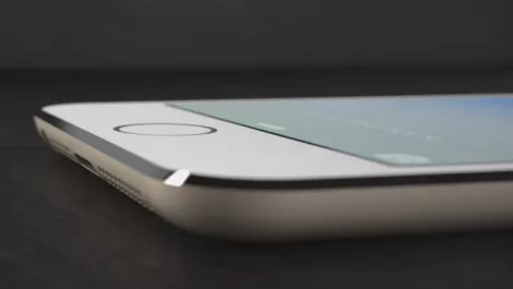 iPhone 6 - Big screen and solar charging?