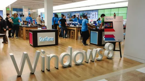 Is Microsoft issuing 70% Windows price cuts?