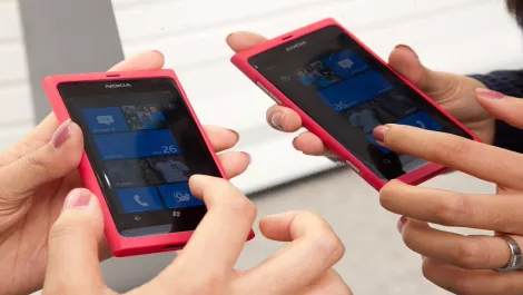 Nokia prepares market for 'disappointing' Q1 result