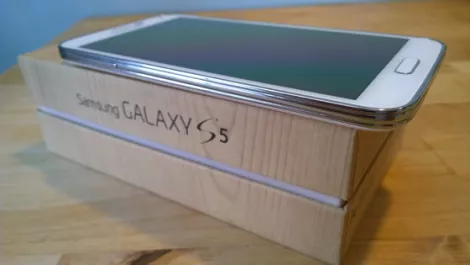 Samsung's Galaxy S5 leads the way with improved durability