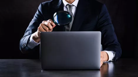 Former hacker says Microsoft could do more