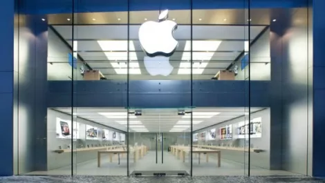 Apple works to create seamless retail experience