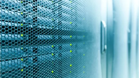 NetApp updates flash array to reduce costs in data centers