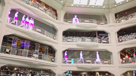 Multi-screen story telling comes to Primark flagship store