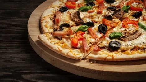 Super retail network adds speed for Pizza Hut Hong Kong
