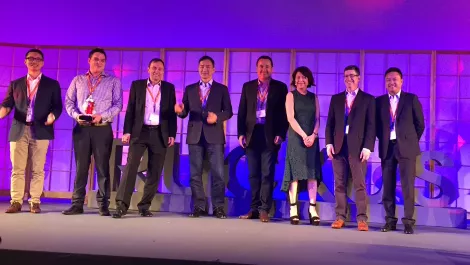 Hills, Think Wireless, GX2 winning big dogs for Ruckus