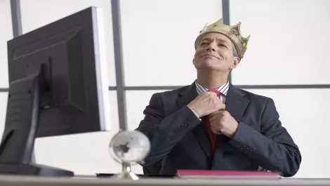 Grumpy tech guy: Apple, this isn't courage - it's arrogance