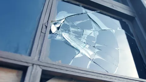 Windows OS is still full of holes, but Microsoft's making serious efforts to fix it