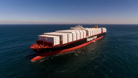 Inmarsat seals five-year communications commitment with Hapag-Lloyd