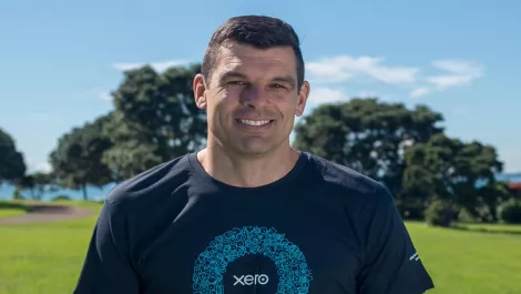 Xero says NZ SMEs losing work-life balance, spending evenings chasing invoices