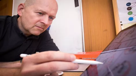 Oracle's $60,000 gift to Kiwi bug researcher about sharing knowledge with the world