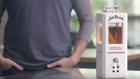 Pour me a drink “JIM”: The world's first smart decanter