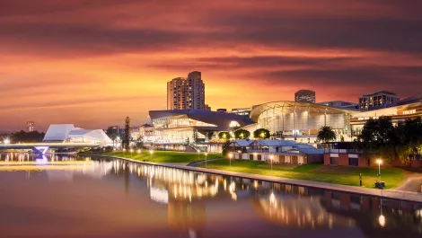 SA Labor promises $35 million Adelaide internet investment if re-elected