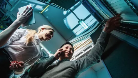 On-Demand data center interconnection platform deploys PoP