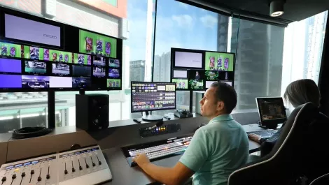 Let's Play Live acquires esports company called CyberGamer