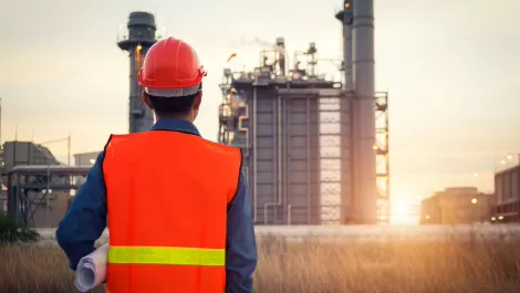 Modular data centers mitigate colocation construction risks