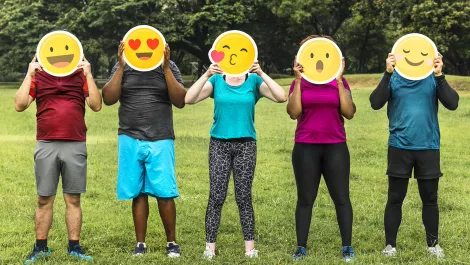 Fitbit and Snap think you want emojis on your fitness trackers