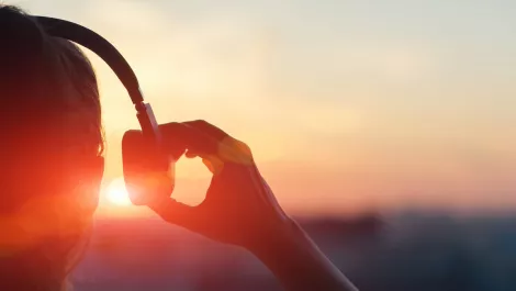 Startup launches AI-powered music curation service