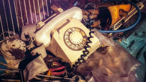 Aussie landlines becoming extinct earlier than expected