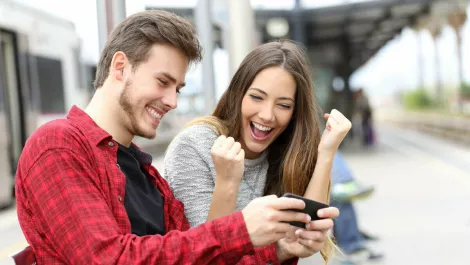 Surge in phone usage as Kiwis head to Japan for Rugby World Cup