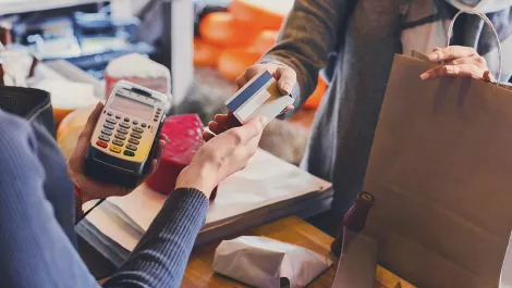 Retailers look to hybrid cloud as they search for flexibility - report