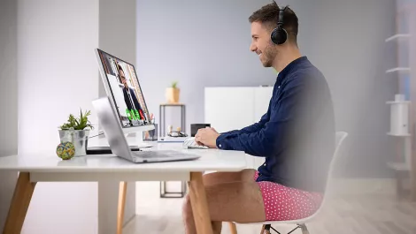 COVID-19: Zoom downloads explode as people work from home