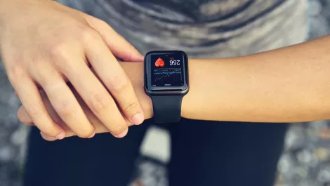 COVID-19 features to further drive smartwatch uptake in APAC