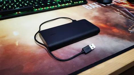Hands-on Review: Belkin Power Bank 10K + Stand