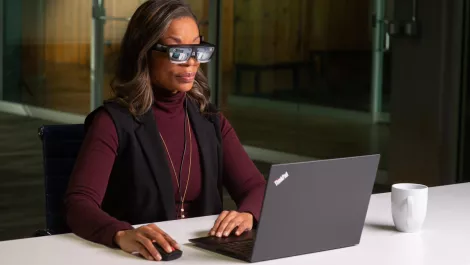 Lenovo announces smart glasses and OLED for Yoga 7i Pro