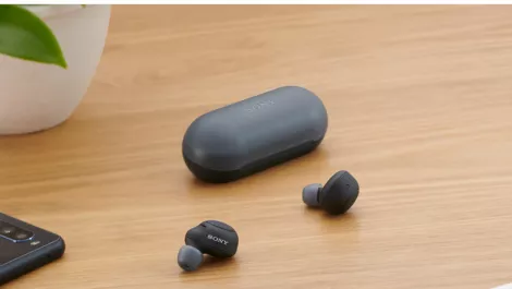 Hands-on Review: Sony WF-C500 earbuds