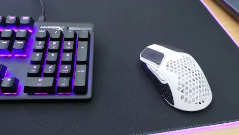 Hands-on Review: HyperX Pulsefire Haste wireless mouse and HyperX Pulsefire XL Mat