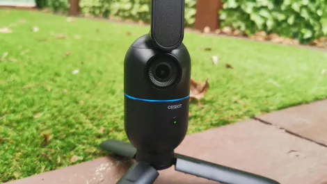 Hands-on Review: Obsbot Me AI-powered mobile phone mount