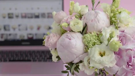 Roses Only achieves record customer retention with Macquarie