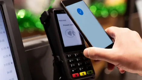 Retail's shift: Contactless payment's post-pandemic impact