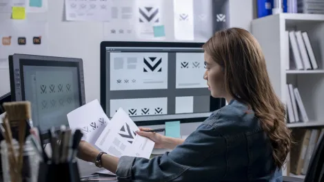 Adobe launches Photoshop on the web, complete with genAI features