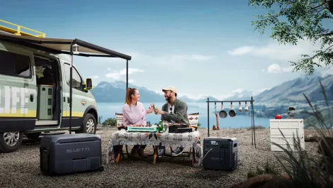 BLUETTI SwapSolar Ecosystem: Power and chill on-the-go