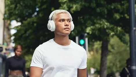 Hands-on Review: JBL LIVE 770 NC noise-cancelling headphones
