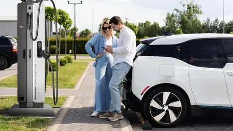 Schneider unveils 720 kW EV charger for New Zealand fleets