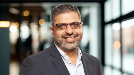 Energy for AI, AI for energy: designing AI-ready data centres