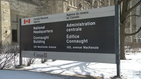 What AI tools did the CRA use in the 2025 tax season?