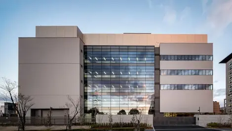 CapitaLand buys Japan's largest data centre in Osaka