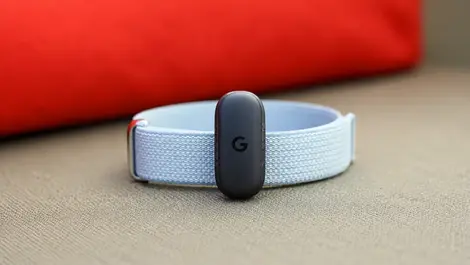 Hands-on review: Google Fitbit Air